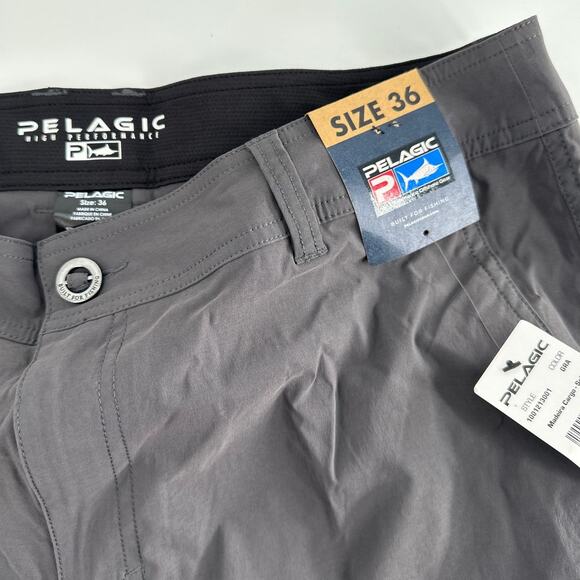 Pelagic Men's Graphite Madeira Cargo Hybrid 20" Shorts Size 36 - Picture 9 of 10